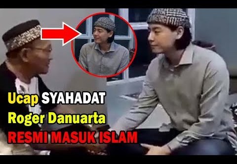 Setelah Ikrar Syahadat, Harus Umumkan Keislaman?